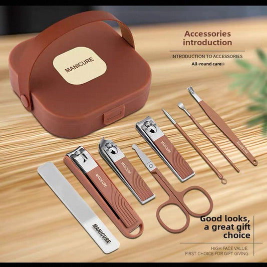 8 pieces portable Essential Manicure Set